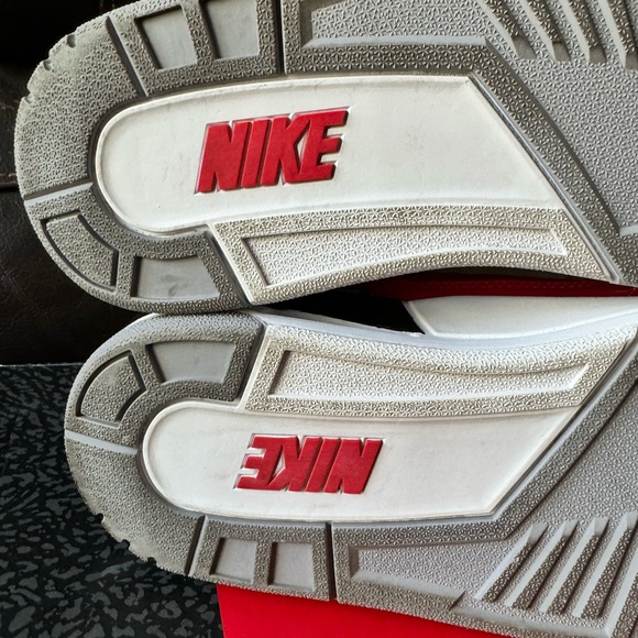 Jordan 3 Unite - Picture 6 of 11